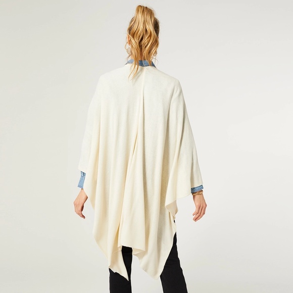 Kiara Light Weight Wrap - Picture 2 of 5